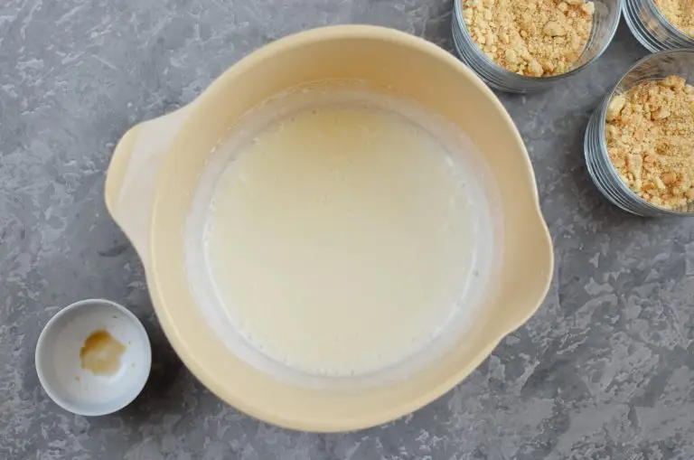 Step 3 - No-Bake Strawberry Cheesecakes