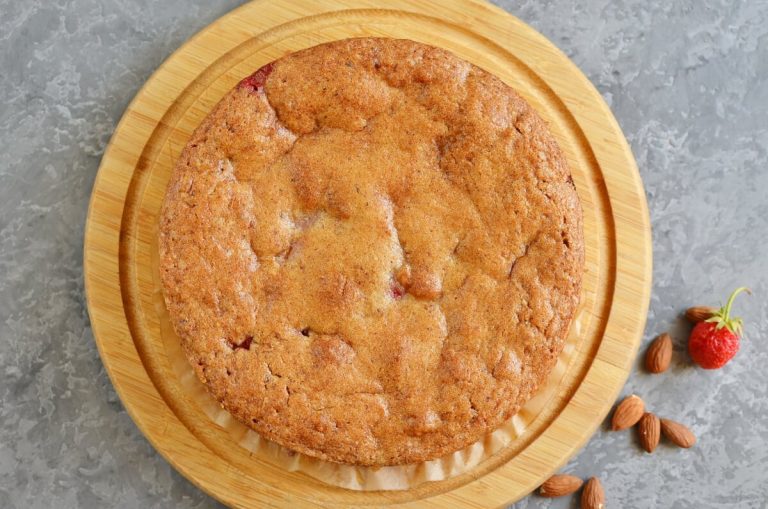 Step 7 - Strawberry & Almond Torte