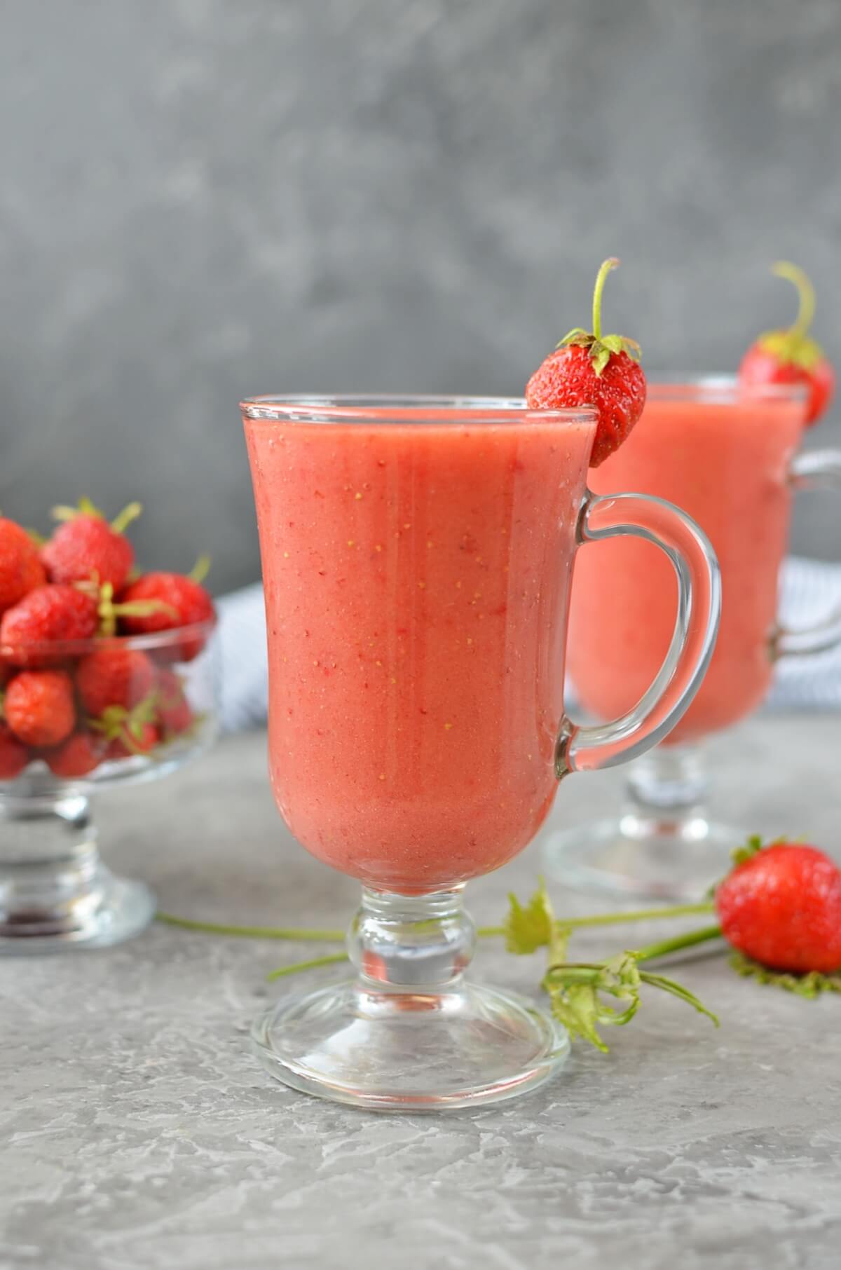 Strawberry Smoothie Recipe Cook.me Recipes