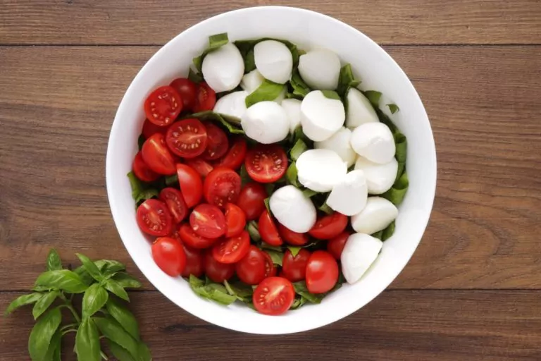 Step 1 - Tomato Mozzarella Salad with Lettuce