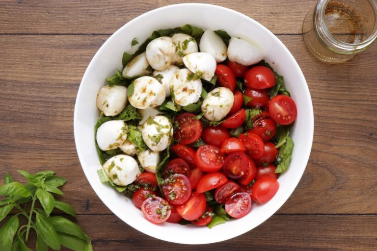 Step 3 - Tomato Mozzarella Salad with Lettuce