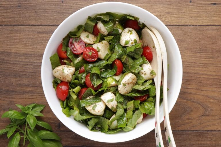 Step 4 - Tomato Mozzarella Salad with Lettuce