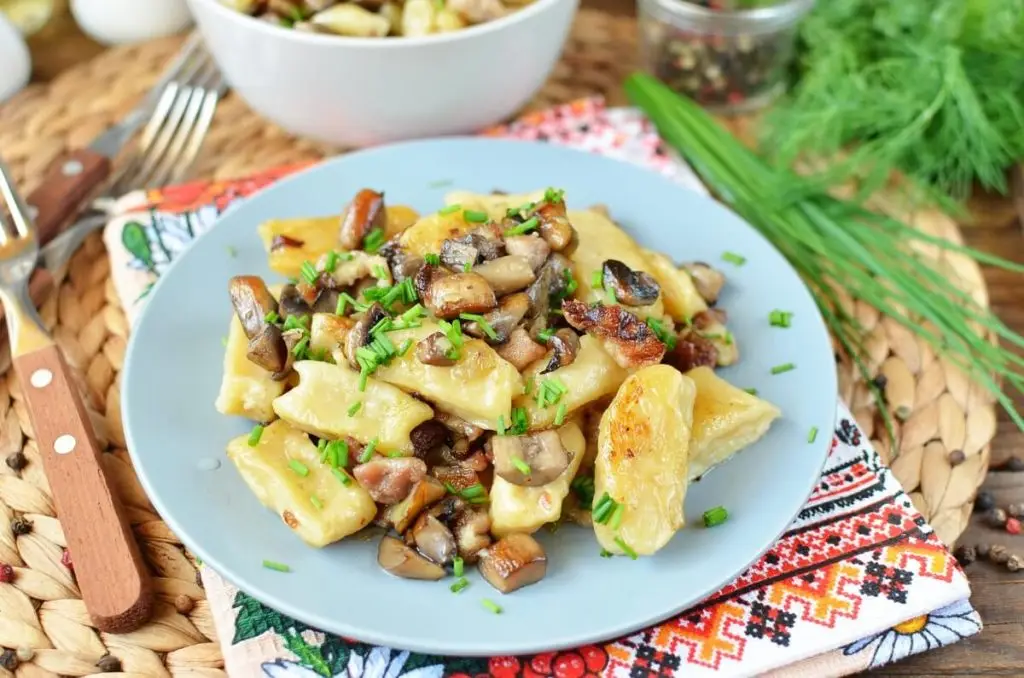 Ukrainian Dumplings aka Galushki