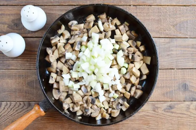 Step 5 - Ukrainian Dumplings aka Galushki