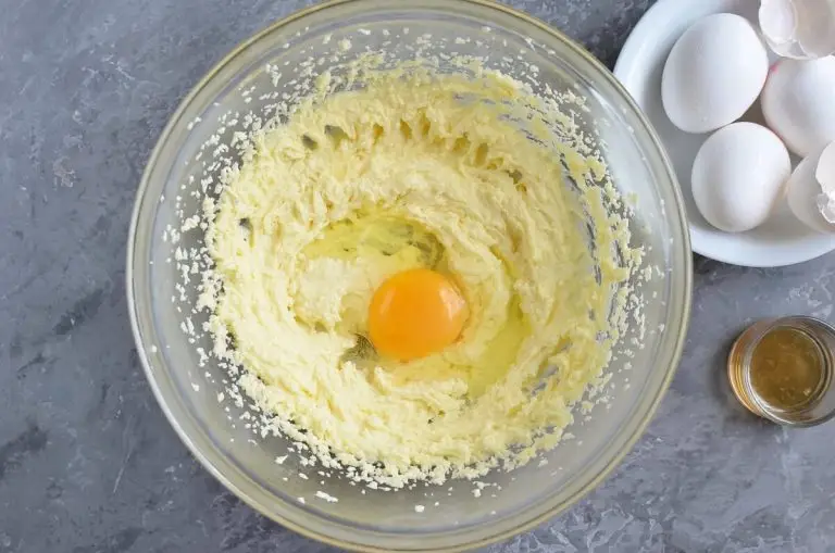 Step 5 - Fresh Apricot Cake