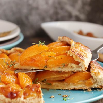 Apricot-Thyme Galette Recipe-Apricot Thyme Galette with Almond Flour-Quick Apricot Galette