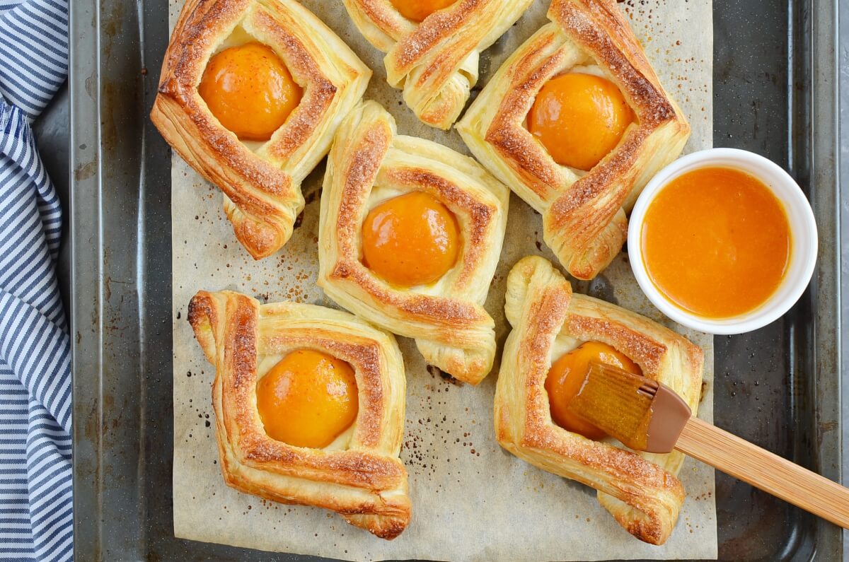 Apricot and Cream Cheese Pastry Recipe Cook.me Recipes