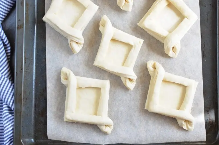 Step 3 - Apricot and Cream Cheese Pastry