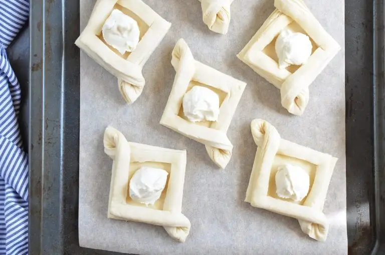 Step 4 - Apricot and Cream Cheese Pastry