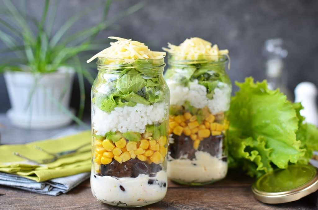 How to serve Burrito “Bowl” Jar Salad