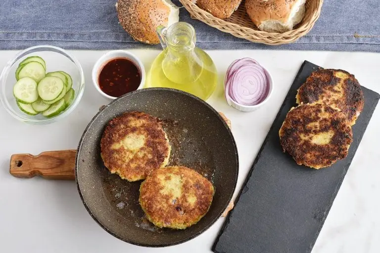 Step 4 - Chickpea & Coriander Burgers