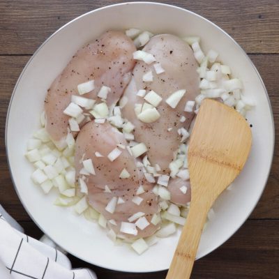 Creamy Chicken with Asparagus & Tarragon recipe - step 3