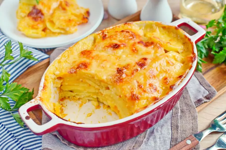 Creamy Pumpkin and Cheddar Scalloped Potatoes