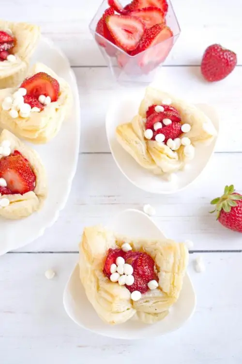 Easy Puff Pastry Strawberry Tarts