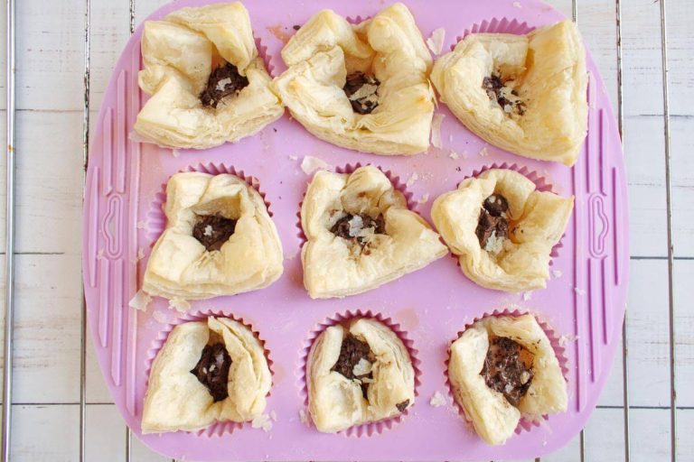 Step 5 - Easy Puff Pastry Strawberry Tarts