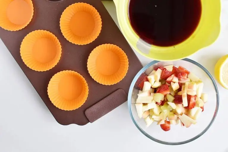 Step 3 - Frozen Sangria Fruit Cups