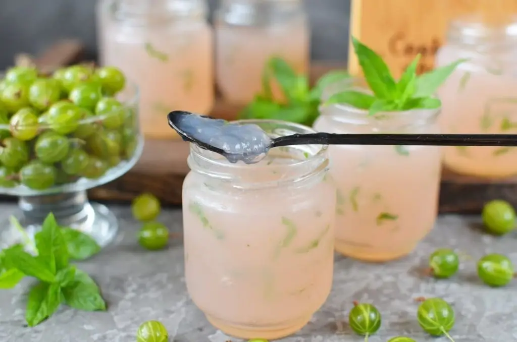 Gooseberry, Apple & Mint Jelly