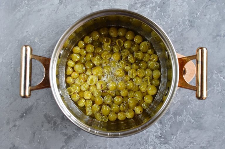 Step 2 - Gooseberry Ice Cream