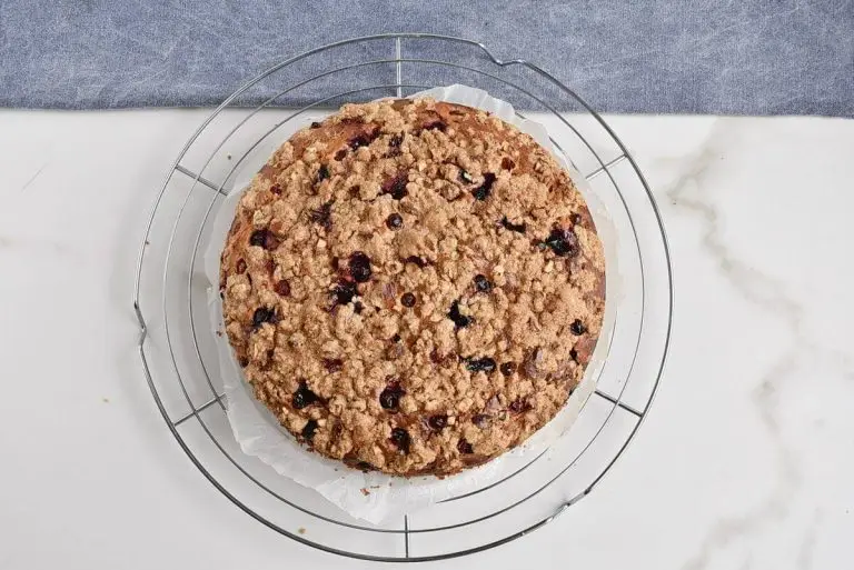 Step 10 - GF Greek Yoghurt Berry Breakfast Cake