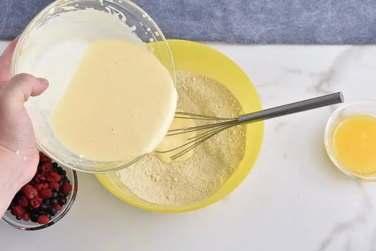 Step 6 - GF Greek Yoghurt Berry Breakfast Cake