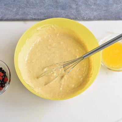 GF Greek Yoghurt Berry Breakfast Cake recipe - step 7