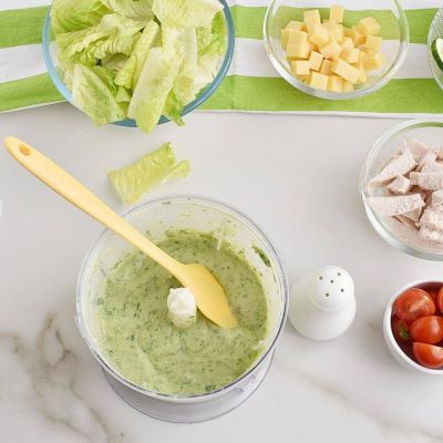 Green Goddess Salad with Chicken recipe - step 1