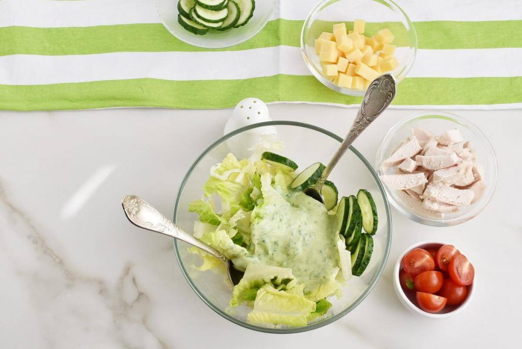 Green Goddess Salad with Chicken recipe - step 2