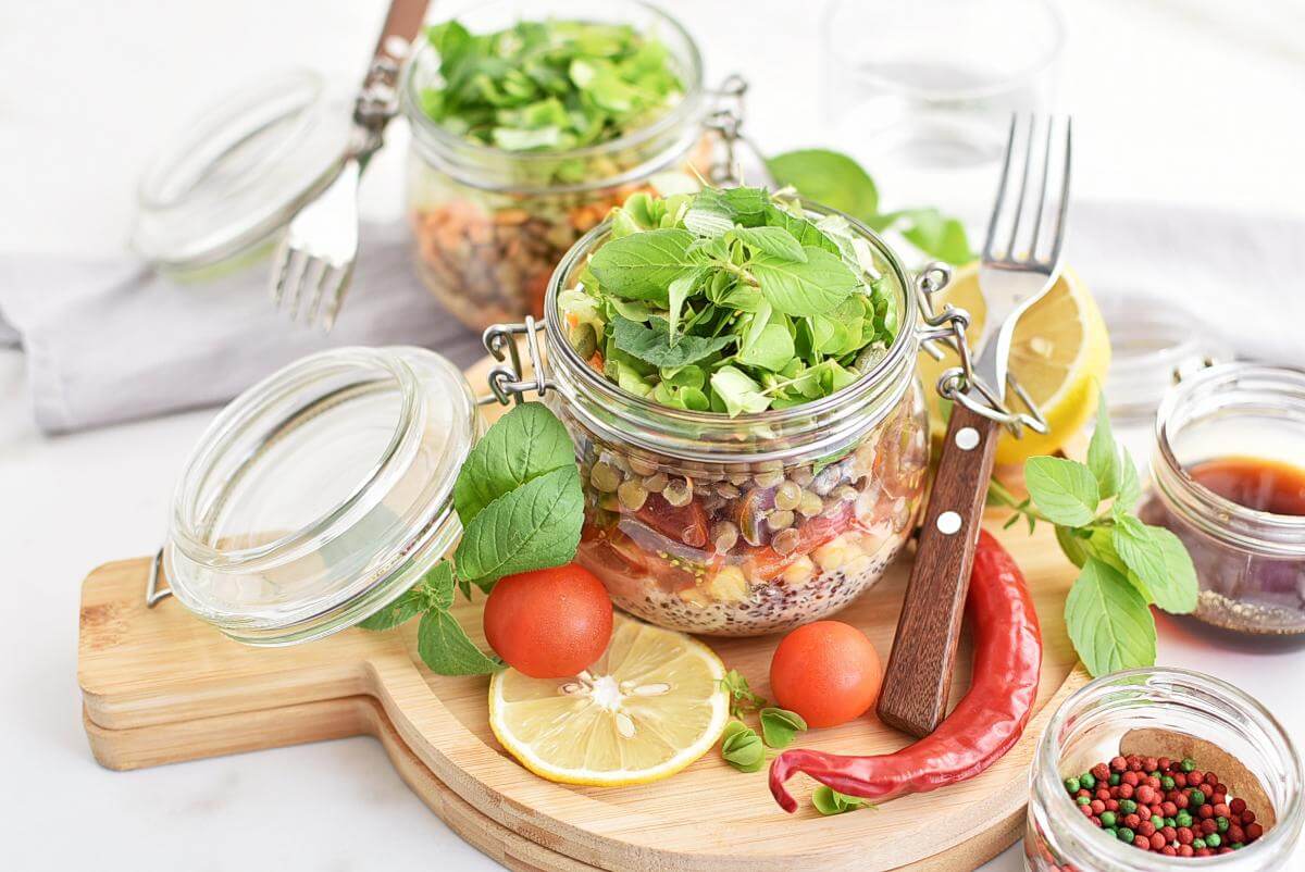 High Protein Jar Salad Recipe–Homemade High Protein Jar Salad–Easy High Protein Jar Salad