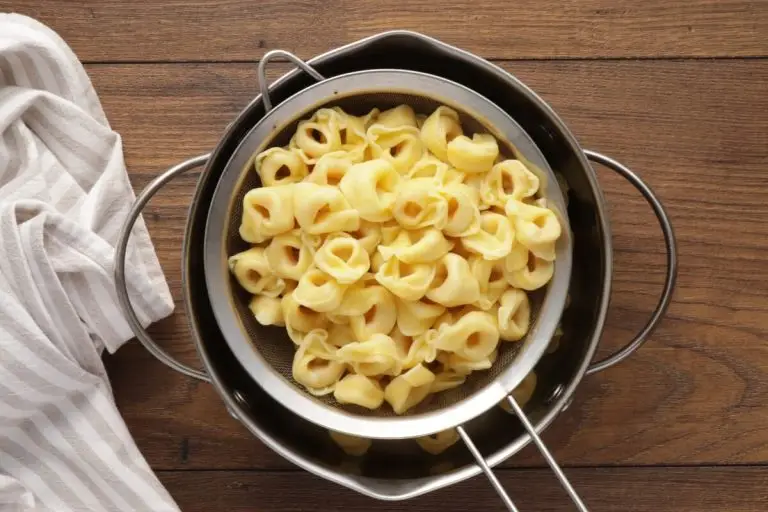 Step 1 - Jar Salad with Tortellini