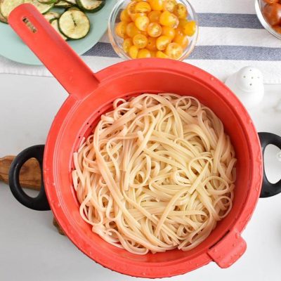 Parmesan Zucchini Tomato Chicken Spaghetti recipe - step 6