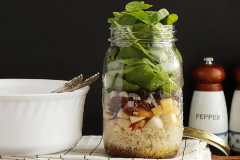 Step 4 - Quinoa, Pear & Spinach Jar Salad