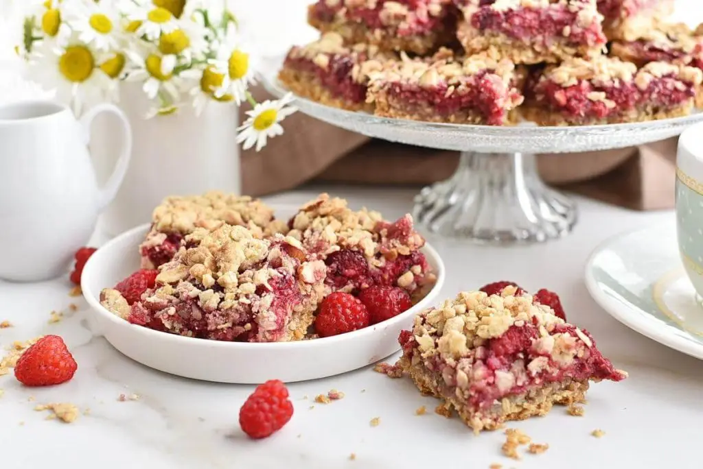 Raspberry Crumb Bars