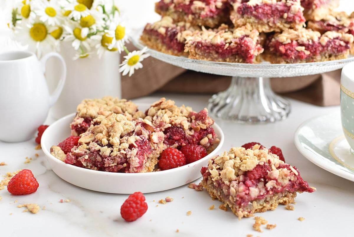 Raspberry Crumb Bars