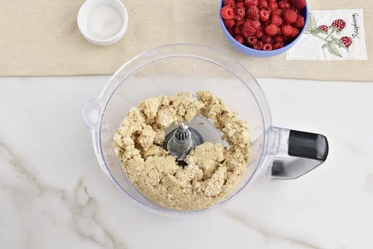 Step 4 - Raspberry Crumb Bars