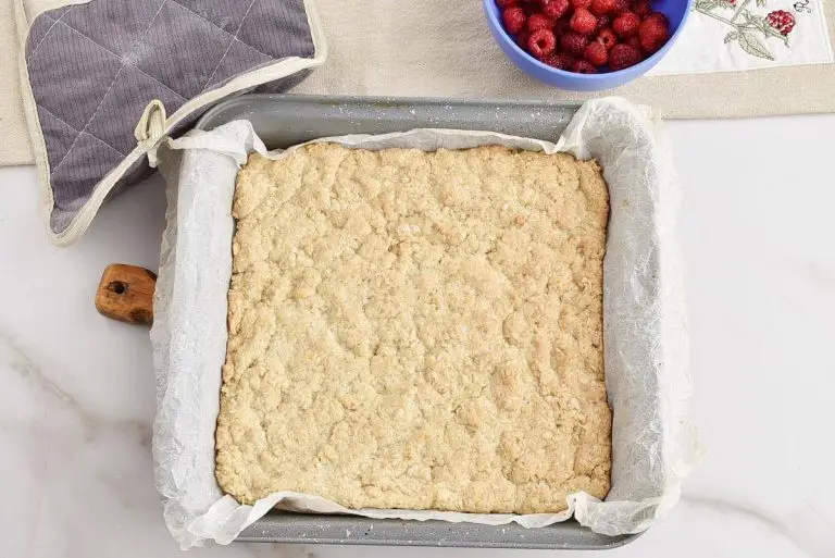Step 5 - Raspberry Crumb Bars