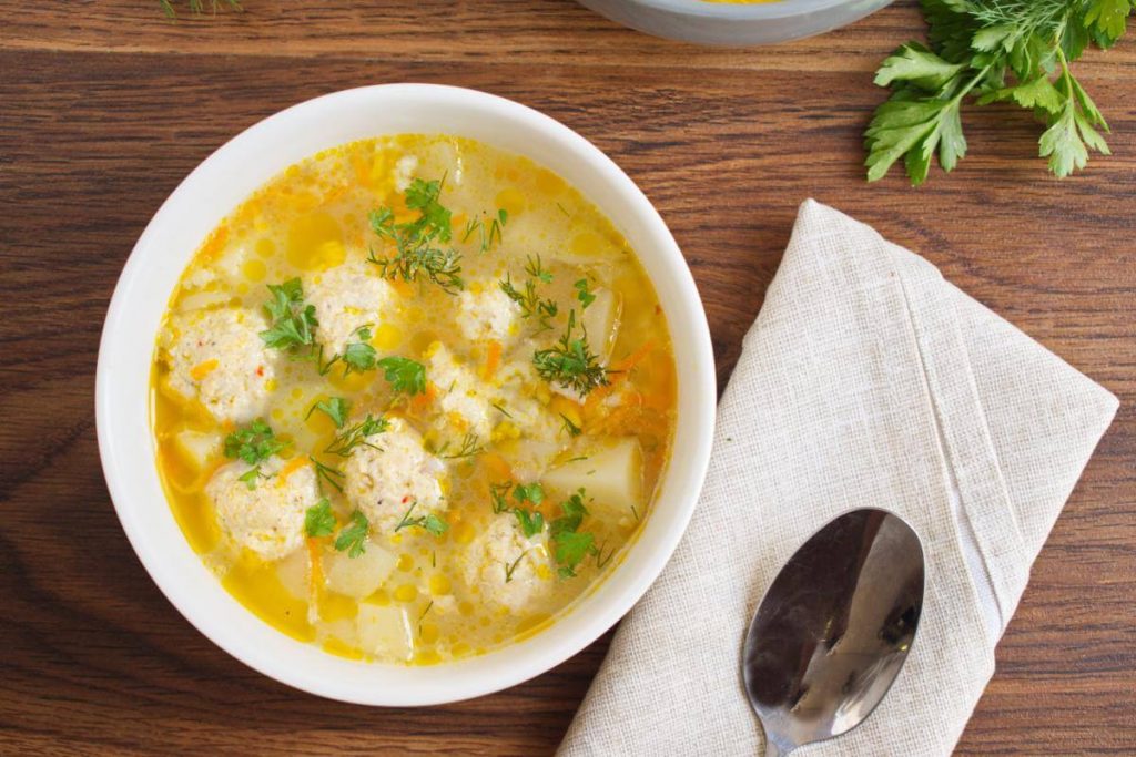 How to serve Russian Meatball Soup