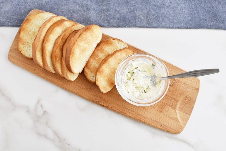 Sausage Casserole with Garlic Toasts Recipe Cook.me Recipes