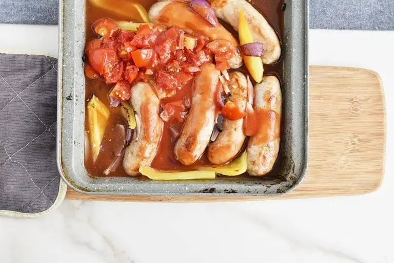 Step 4 - Sausage Casserole with Garlic Toasts