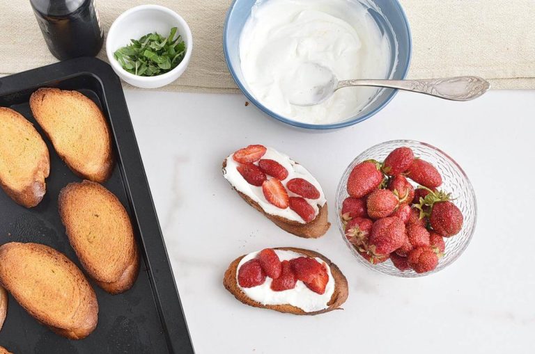 Step 5 - Strawberry Balsamic Bruschetta