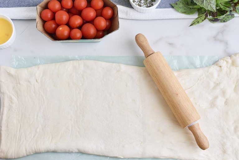 Step 2 - Tomato and Mozzarella Puffs