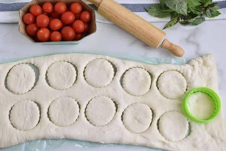 Step 2 - Tomato and Mozzarella Puffs