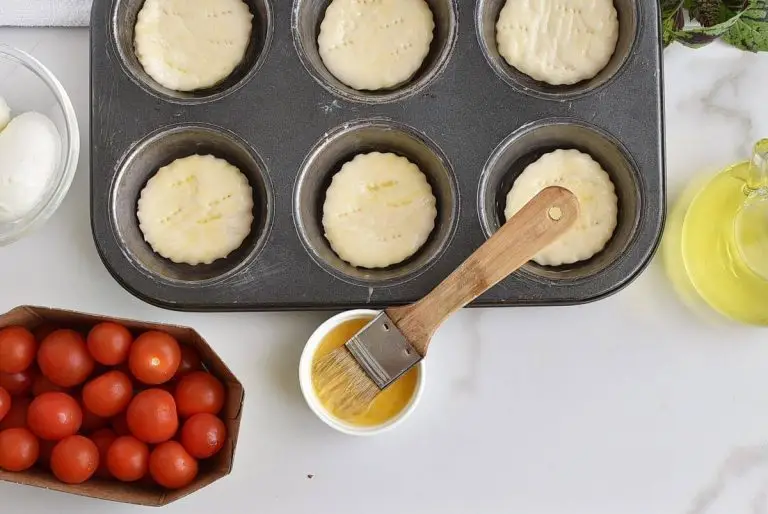 Step 4 - Tomato and Mozzarella Puffs