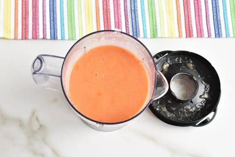 Step 1 - Tropical Carrot Smoothie