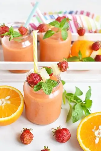 Tropical Carrot Smoothie