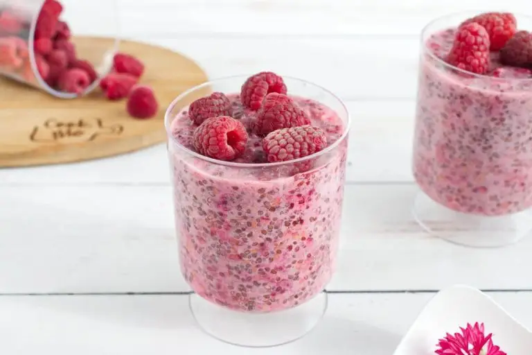Step 4 - Vanilla Raspberry Chia Pudding