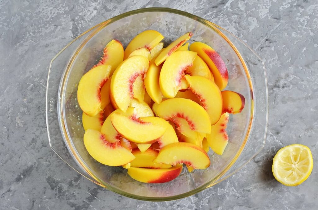 5-Ingredient Peach Tart recipe - step 2