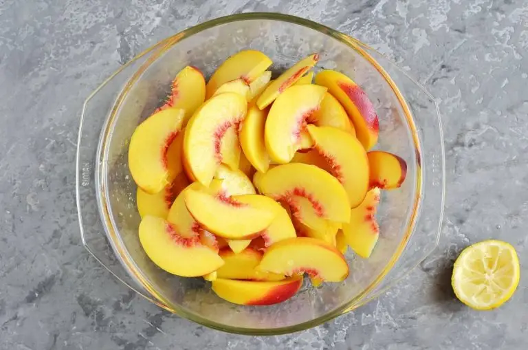 Step 2 - 5-Ingredient Peach Tart