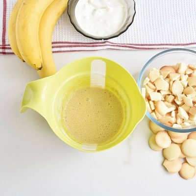 Banana Cream Pie in a Jar recipe - step 1