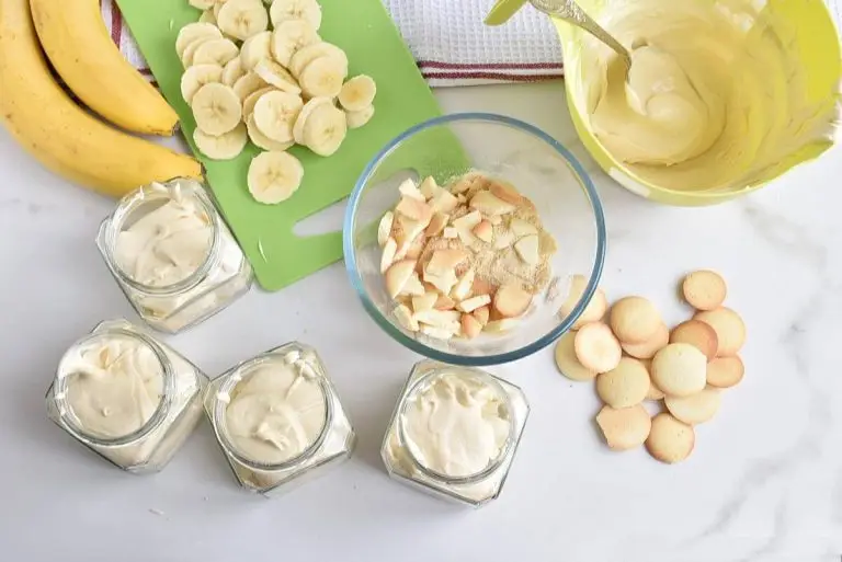 Step 2 - Banana Cream Pie in a Jar