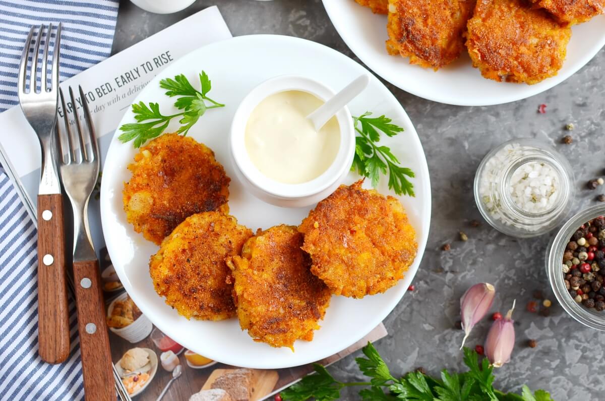 Cheesy Carrot Fritters